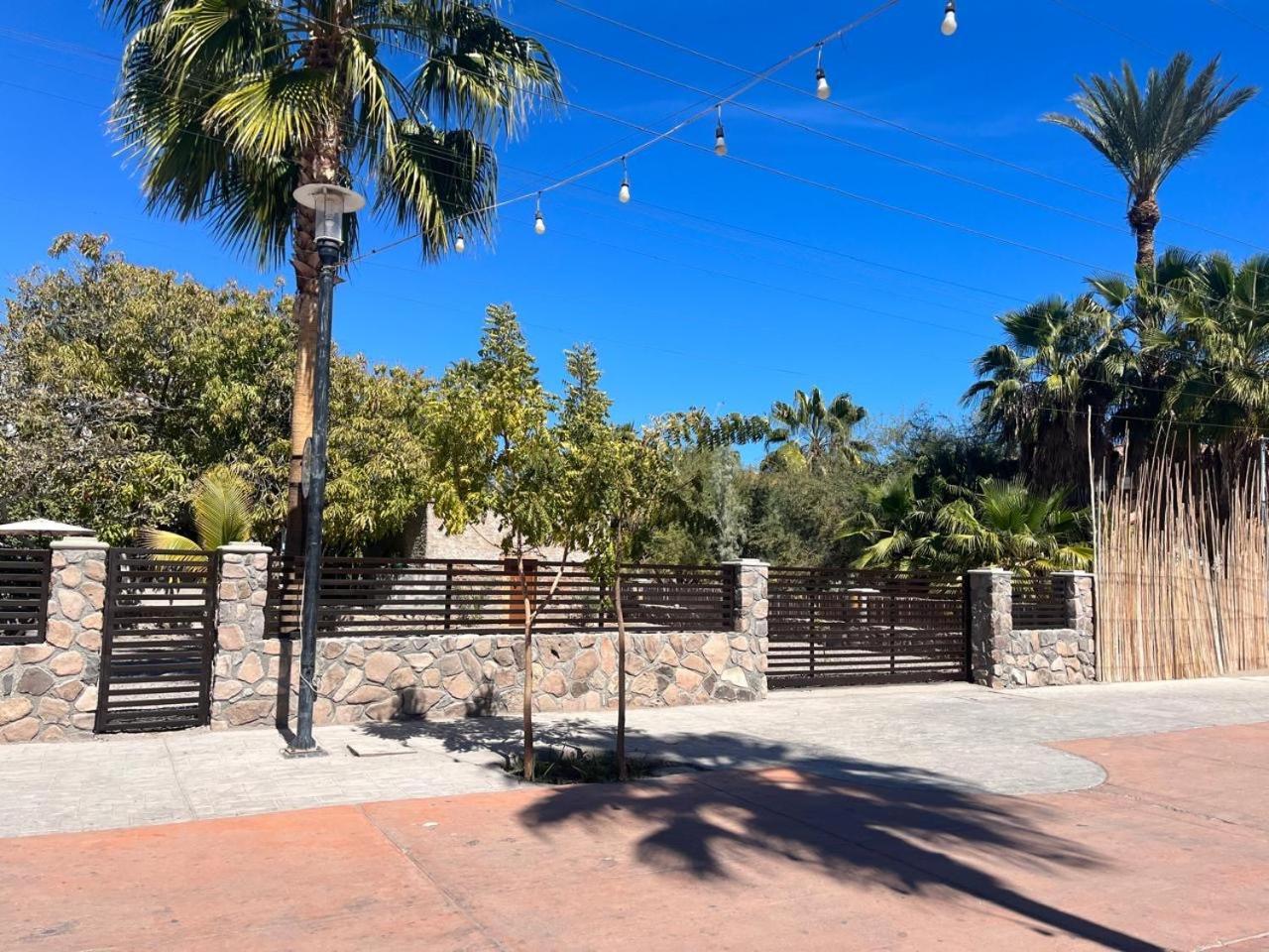 Casa Las Victorias Лорето Екстериор снимка